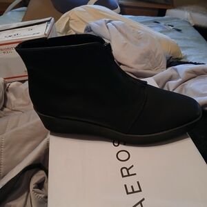 Aerosoles Black Women's Ankle Bootie Size 12M